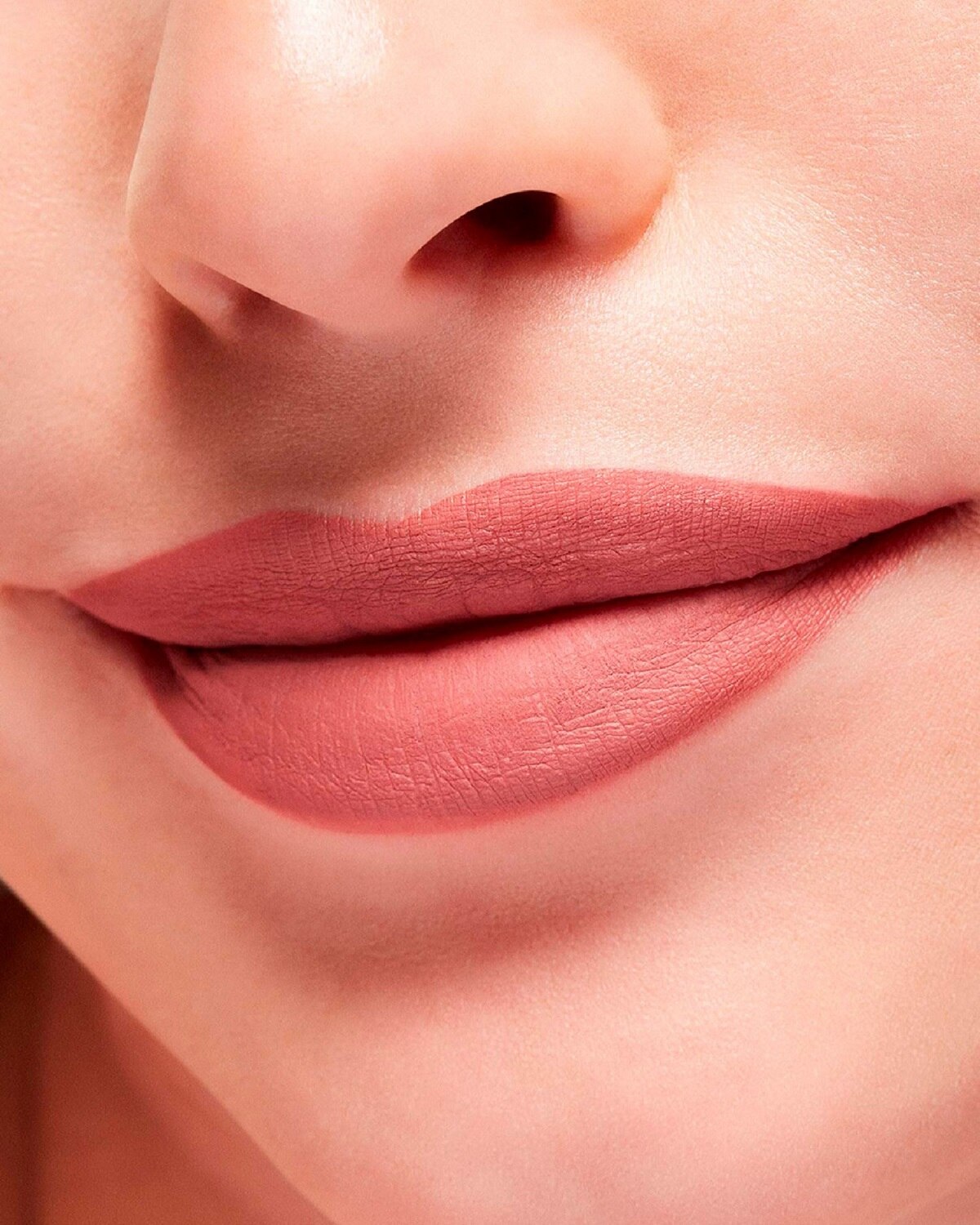 M&middot;A&middot;C LOCKED KISS INK (LABIAL L&Iacute;QUIDO MATE)